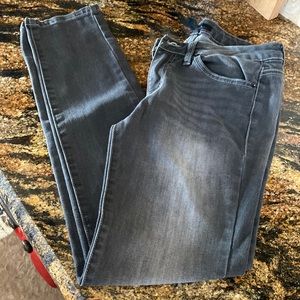 Black KanCan size w9/28